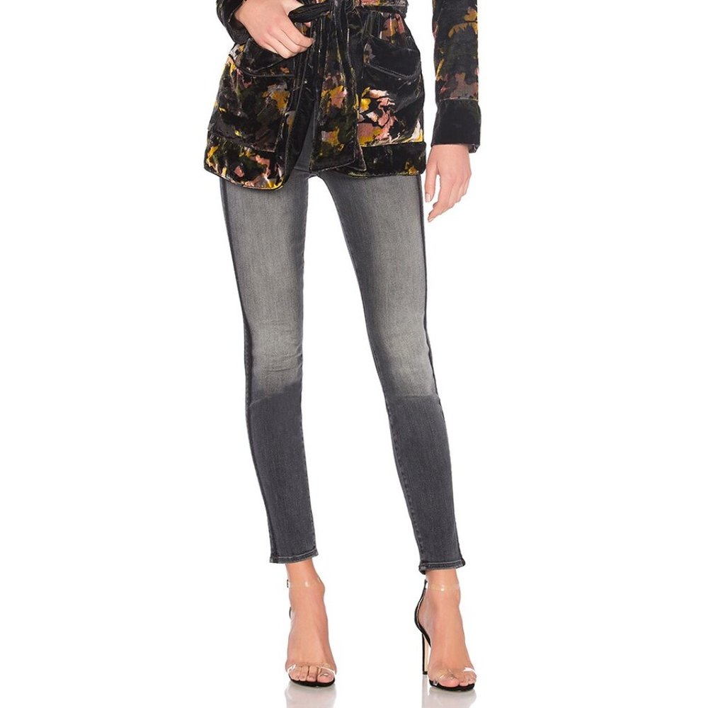 MOTHER jeans High Waisted Looker in Miss Moody Two Shoes Racer